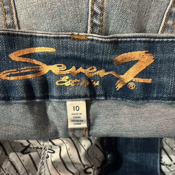 Seven7 Women's Light Blue High Rise Jeans - Picture 7 of 7